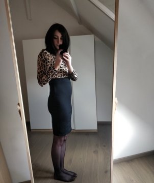 naughtyd0ll69 from Sandwell,United Kingdom